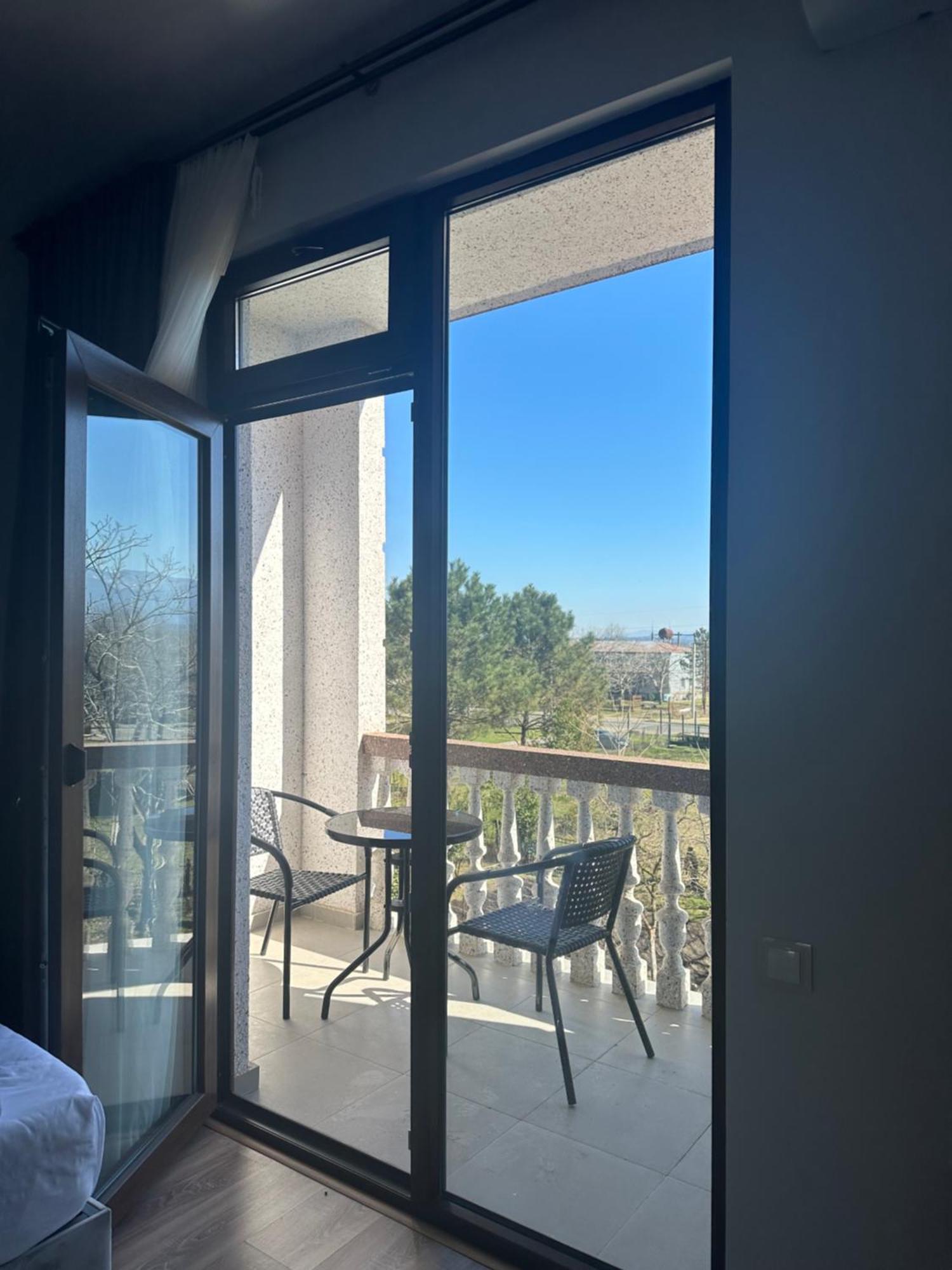 Majestic Otel Kobuleti Dış mekan fotoğraf